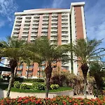Plaza Barra First Class