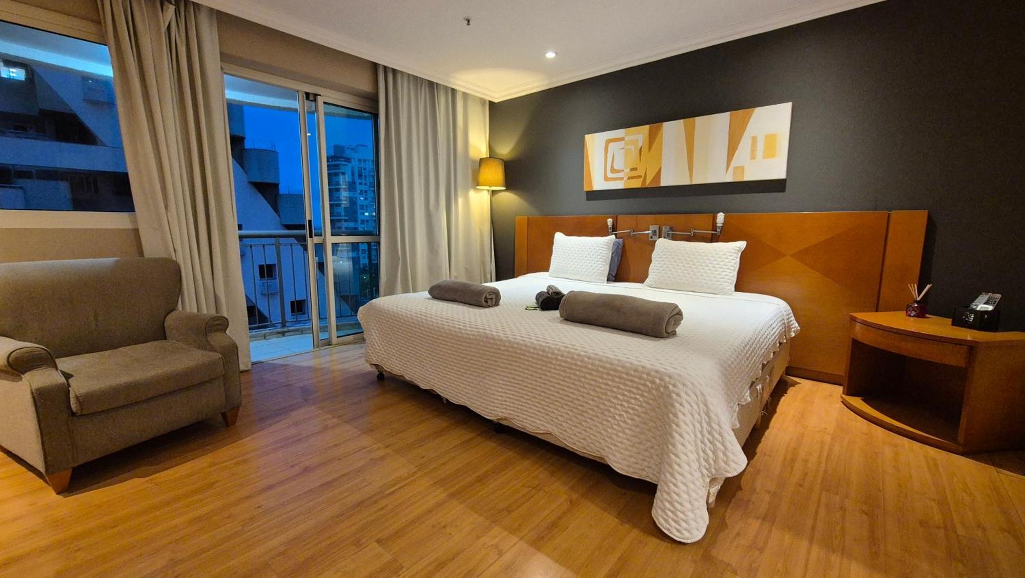 Plaza Barra First Class
