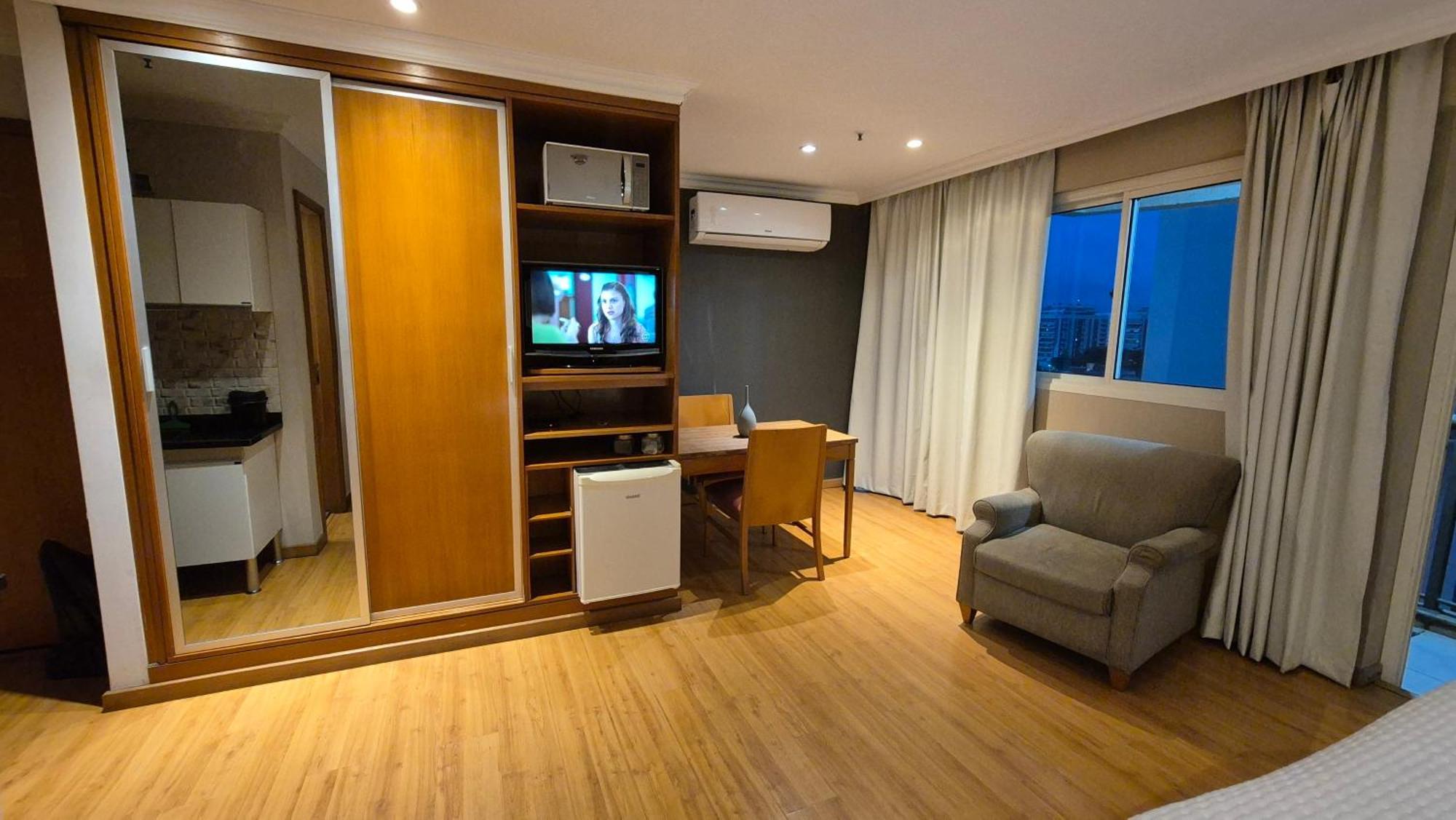 Plaza Barra First Class