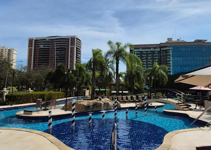 Plaza Barra First Class