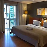 Plaza Barra First Class